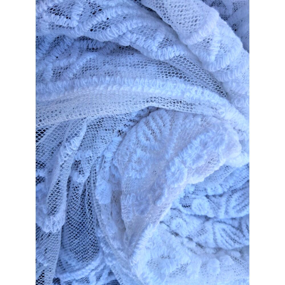 LIV LOS ANGELES Plus Size 3X White Embroidered Floral Lace Duster Kimono - Boho - Picture 3 of 4